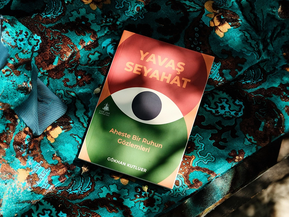 yavas-seyahat-kitap-kapagi-tasarimi